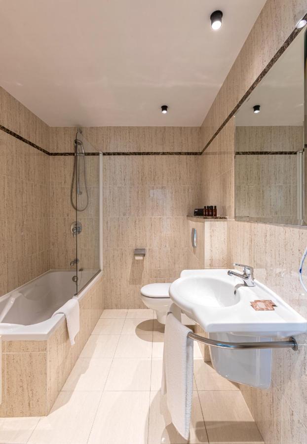 Hotel Forum Ceao 루고 외부 사진